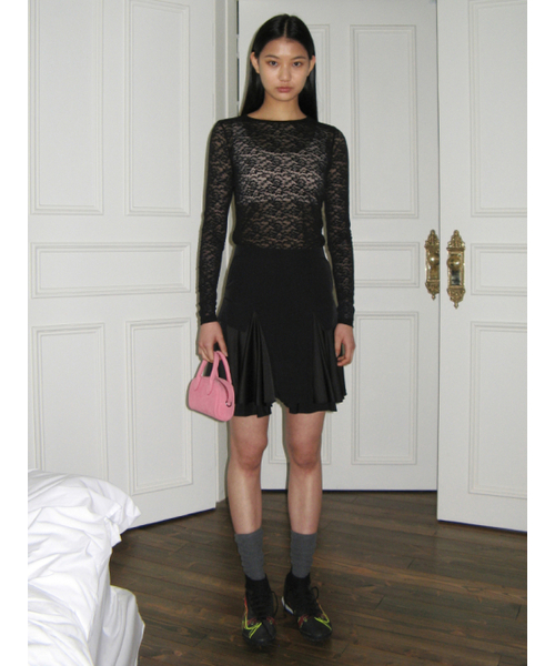SINOON（シヌーン）の「FRILL LAYERED SKIRT (BLACK)（スカート・レディース・ブラック・SMALL/MEDIUM）」の3枚目の写真