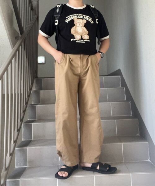 TRILLION(トリリオン)の「サイドタックスナップボタンワイドコットンパンツ(ベージュ)(その他パンツ・レディース・その他・LARGE/X-LARGE/MEDIUM)」の12枚目の写真