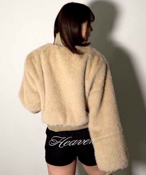 .KOM（ドットコム）の「A'GEM/9 × .kom 『.kom/ドットケーオーエム』ハイネックフェイクファーブルゾン（ブルゾン・レディース・ベージュ/ブラック・FREE）」の19枚目の写真