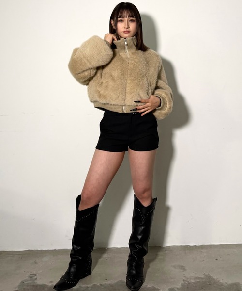 .KOM（ドットコム）の「A'GEM/9 × .kom 『.kom/ドットケーオーエム』ハイネックフェイクファーブルゾン（ブルゾン・レディース・ベージュ/ブラック・FREE）」の22枚目の写真