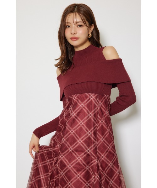 rienda(リエンダ)の「ドッキングオフショルニットフレアワンピース 秋服 冬服(ワンピース・レディース・レッド/ブラウン/ブラック・FREE)」の6枚目の写真