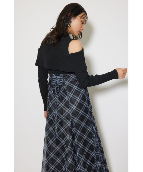 rienda(リエンダ)の「ドッキングオフショルニットフレアワンピース 秋服 冬服(ワンピース・レディース・レッド/ブラウン/ブラック・FREE)」の13枚目の写真
