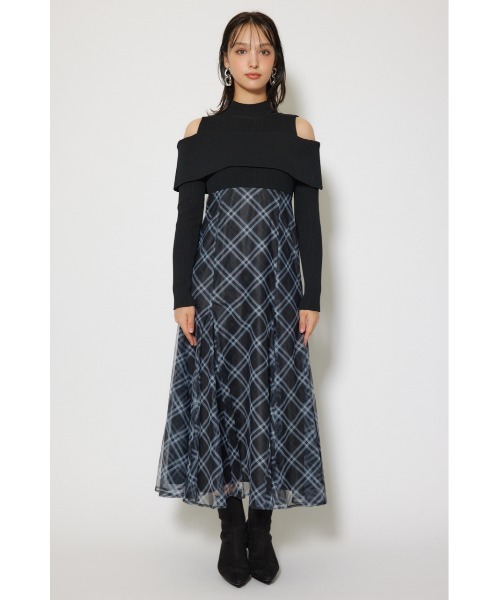 rienda(リエンダ)の「ドッキングオフショルニットフレアワンピース 秋服 冬服(ワンピース・レディース・レッド/ブラウン/ブラック・FREE)」の14枚目の写真