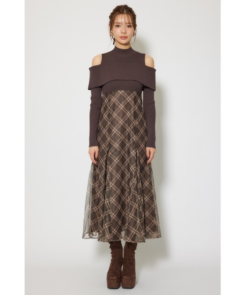 rienda(リエンダ)の「ドッキングオフショルニットフレアワンピース 秋服 冬服(ワンピース・レディース・レッド/ブラウン/ブラック・FREE)」の20枚目の写真
