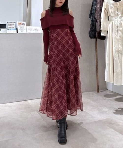 セール】ドッキングオフショルニットフレアワンピース 秋服 冬服