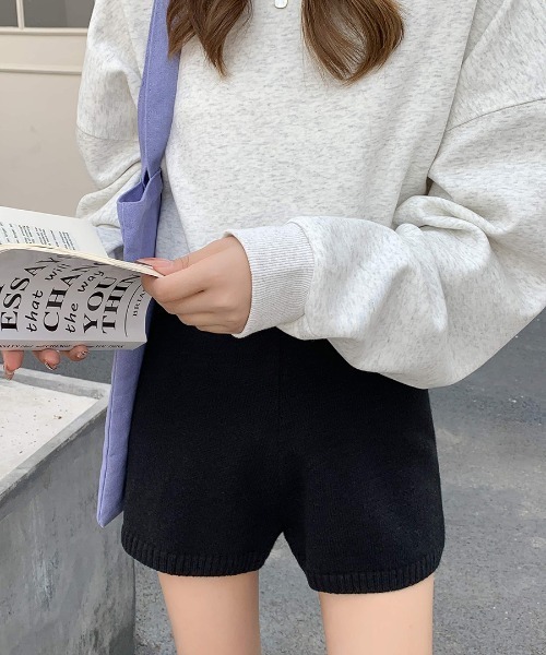 REMUR(レミュール)の「ニットショートパンツ(その他パンツ・レディース・ブラック/グレー・FREE)」の4枚目の写真