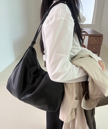 Chiina | Chiina /合皮レザー　大容量シンプルショルダーバッグ(ショルダーバッグ)