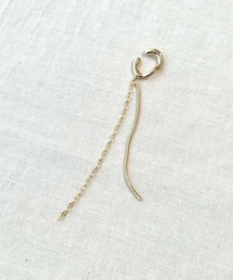 Q（キュー）の「ダブルチェーンイヤーカフ（イヤーカフ）」