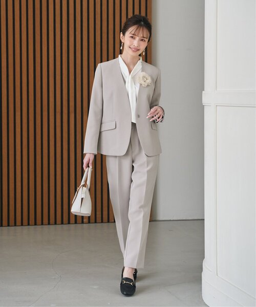 IKKA LOUNGE（イッカラウンジ）の「【洗濯機で洗える／セットアップ対応】ウォッシャブルVネックジャケット（ノーカラージャケット・レディース・ブラック/グレイッシュベージュ/ネイビー・M/L/S/XL）」の6枚目の写真