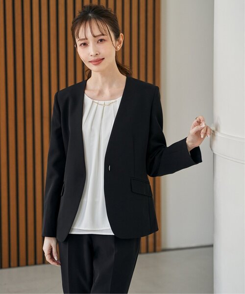 IKKA LOUNGE（イッカラウンジ）の「【洗濯機で洗える／セットアップ対応】ウォッシャブルVネックジャケット（ノーカラージャケット・レディース・ブラック/グレイッシュベージュ/ネイビー・M/L/S/XL）」の14枚目の写真