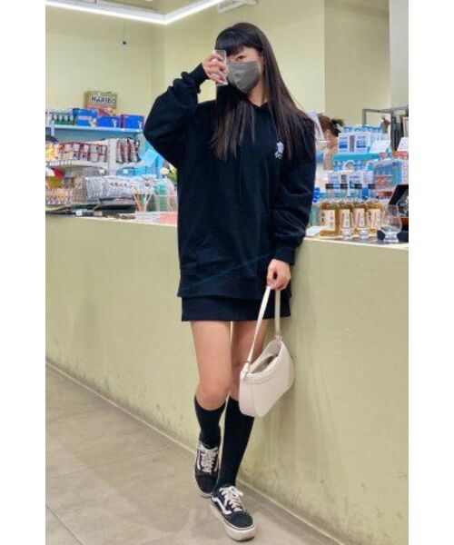 MONSTER REPUBLIC（モンスターリパブリック）の「MSRC シャロンホワイト フードパーカー ブラック（パーカー・レディース・その他・LARGE/MEDIUM/SMALL/X-LARGE）」の3枚目の写真
