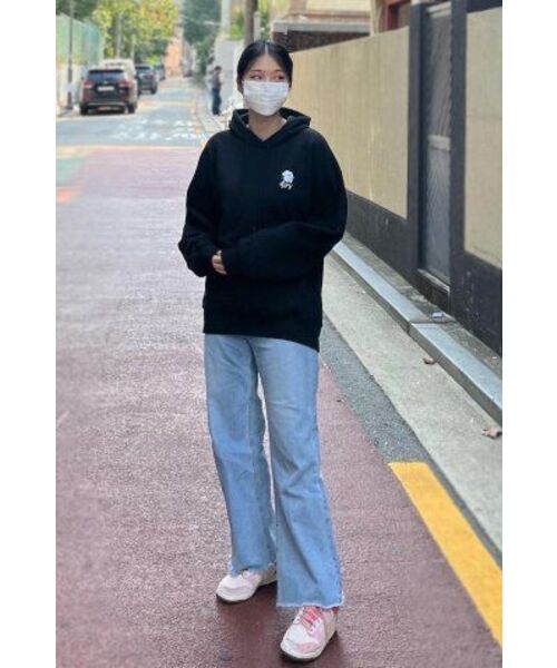 MONSTER REPUBLIC（モンスターリパブリック）の「MSRC シャロンホワイト フードパーカー ブラック（パーカー・レディース・その他・LARGE/MEDIUM/SMALL/X-LARGE）」の2枚目の写真
