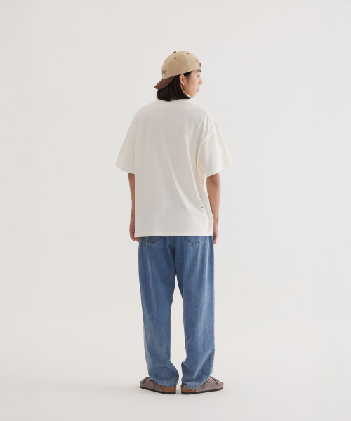 COVERNAT(カバーナット)の「クールコットンバカンスグラフィックTシャツ アイボリー(Tシャツ/カットソー・レディース・その他・SMALL/MEDIUM/LARGE/X-LARGE/XX-LARGE/X-SMALL)」の6枚目の写真