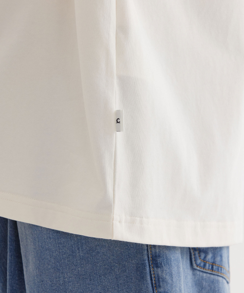 COVERNAT(カバーナット)の「クールコットンバカンスグラフィックTシャツ アイボリー(Tシャツ/カットソー・レディース・その他・SMALL/MEDIUM/LARGE/X-LARGE/XX-LARGE/X-SMALL)」の9枚目の写真