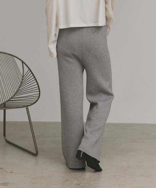ad thie(アドティエ)の「裏シャギー センターシーム ニットパンツ(その他パンツ・レディース・ブラック/グレー/ベージュ・FREE)」の19枚目の写真
