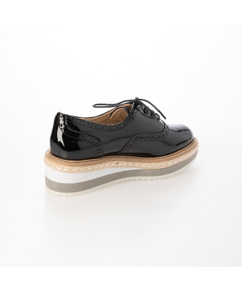 EVOL（イーボル）の「【美脚効果・22.0-25.0cm展開】厚底プラットフォームレースアップシューズ JA5922（ドレスシューズ・レディース・ブラック/アイボリー/シルバー・24.0cm/24.5cm/25.0cm/22.0cm/22.5cm/23.0cm/23.5cm）」の16枚目の写真