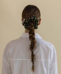 2DREAMERS（2ドリーマーズ）の「Lemon Dot Silk Scrunchie（シュシュ）」