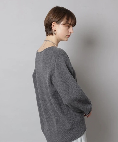 CADUNE（カデュネ）の「スカーフ付きニット（ニット/セーター）」 - WEAR