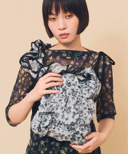 Casselini(キャセリーニ)の「Casselini(キャセリーニ)スクエアギャザーショルダー(ショルダーバッグ・レディース・イエロー/クリーム/ブルー/シルバー/ブラック・FREE)」の1枚目の写真