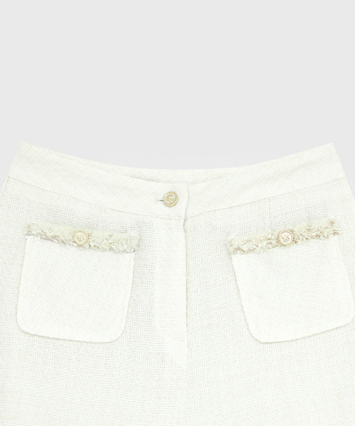 320SHOWROOM(320ショールーム)の「Tape Trimming Tweed Shorts Cream(その他パンツ・レディース・その他・SMALL/MEDIUM)」の3枚目の写真