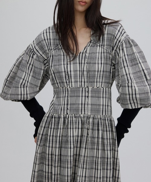 Ameri BALLOON SHOULDER DRESS Ameri（アメリ）の「BALLOON SHOULDER