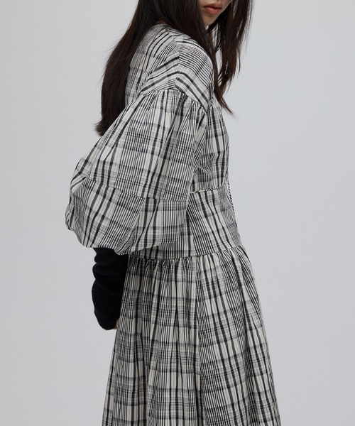 Ameri（アメリ）の「BALLOON SLEEVE CHECK DRESS（ワンピース）」 - WEAR