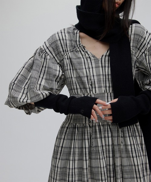 Ameri（アメリ）の「BALLOON SLEEVE CHECK DRESS（ワンピース）」 - WEAR