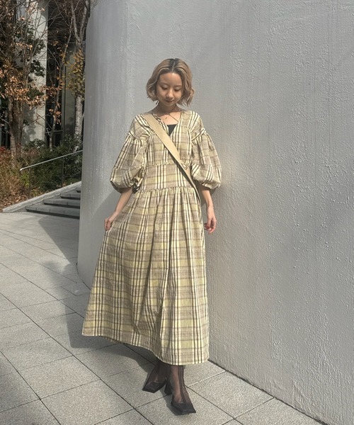 【miiko様】Ameri VINTAGE BALLOON SLEEVE Ameri（アメリ）の「BALLOON SLEEVE CHECK DRESS（ワンピース）」 - WEAR