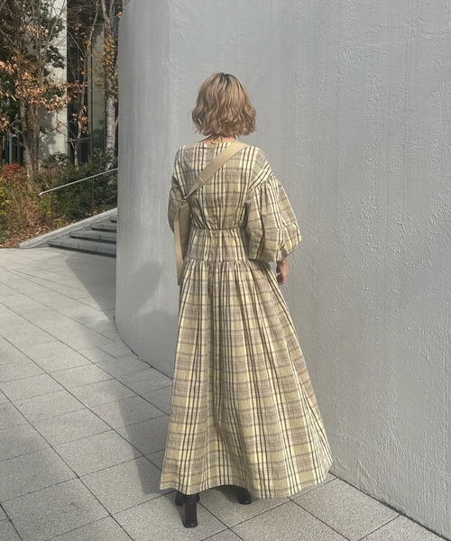 セール】BALLOON SLEEVE CHECK DRESS（ワンピース）｜Ameri（アメリ