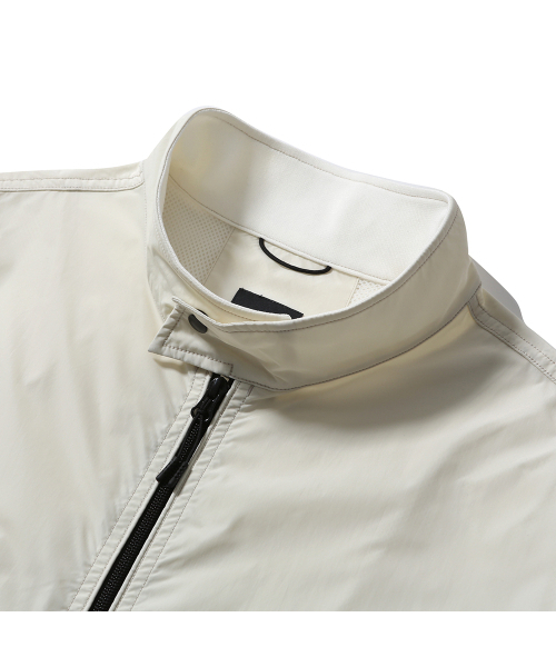 MOIF（モイフ）の「[SS25] WIDE DOG EAR JACKET / ECRU（ナイロンジャケット・メンズ・その他・S/M/L）」の3枚目の写真