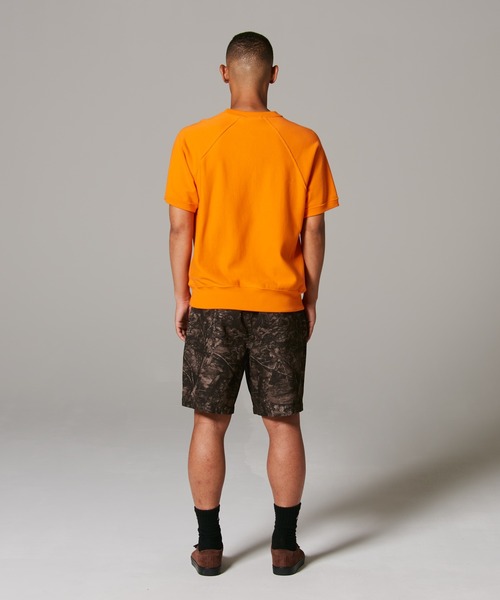 Champion(チャンピオン)の「【Champion/チャンピオン】メンズ メンズカジュアル リバースウィーブ(R) ショートスリーブスウェットシャツ(Tシャツ/カットソー・メンズ・ライトイエロー/ライトピンク/ライトオレンジ系・X-LARGE/LARGE/MEDIUM)」の11枚目の写真