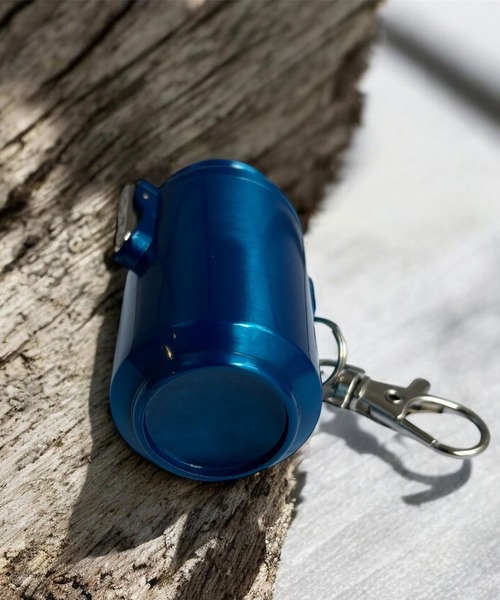 Port（ポート）の「空き缶風 デザイン ポータブル アシュトレイ（アッシュトレイ/ライター・メンズ・ブルー/シルバー/レッド/ブラック・FREE）」の8枚目の写真