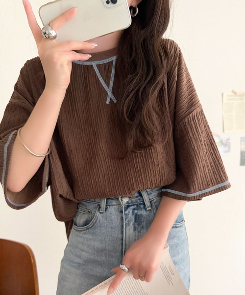 classicalelf(クラシカルエルフ)の「カラーで遊び心をプラス。配色ステッチ楊柳ガゼットトップス (半袖)(Tシャツ/カットソー・レディース・チャコール/ブラウン/ブラック/アイボリー/ブルー・LARGE/MEDIUM/SMALL/X-LARGE)」の12枚目の写真