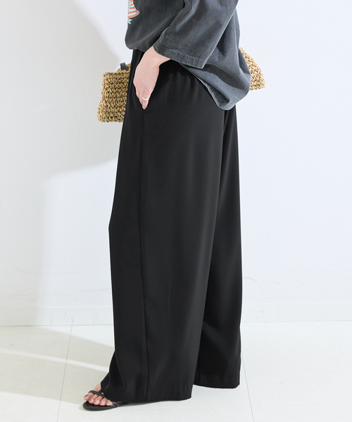 B.C STOCK（ベーセーストック）の「《追加4》【WEB限定】ウォッシャブル / タックワイドパンツ（スラックス・レディース・ブラック・MEDIUM/SMALL）」の6枚目の写真
