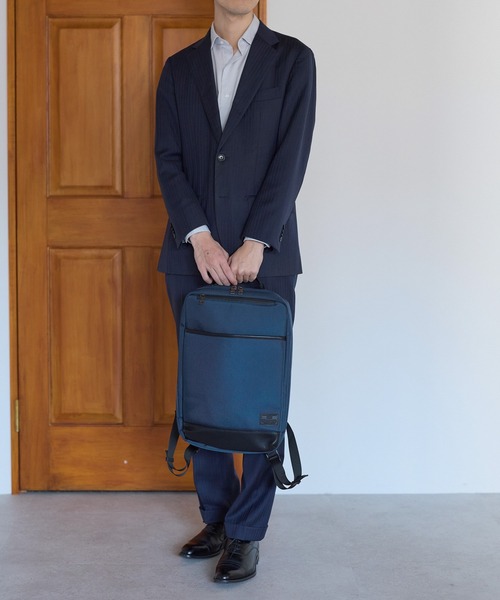 GUSCIO UOMO(グッシオ ウォーモ)の「【グッシオ ウォーモ】ビジネスリュック 軽量 通勤通学 革付属(ビジネスバッグ・メンズ・ブラック/ネイビー/ダークグレー・FREE)」の14枚目の写真