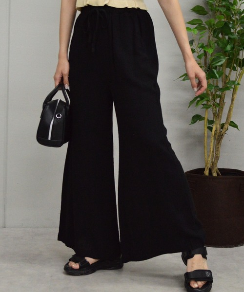 &soiree(アンドソワレ)の「リネンライクワイドパンツ(その他パンツ・レディース・ブラック/ホワイト・MEDIUM/LARGE)」の1枚目の写真