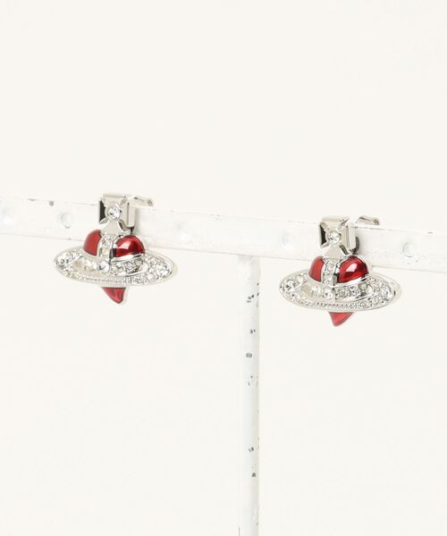 NEW DIAMANTE HEART EARRINGS