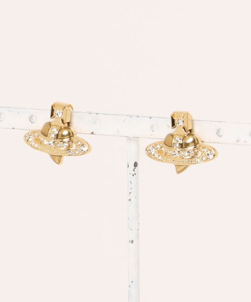 Vivienne Westwood(ヴィヴィアンウエストウッド)の「NEW DIAMANTE HEART EARRINGS(その他・レディース・ピンク/シルバー/グリーン/イエロー・FREE)」の3枚目の写真