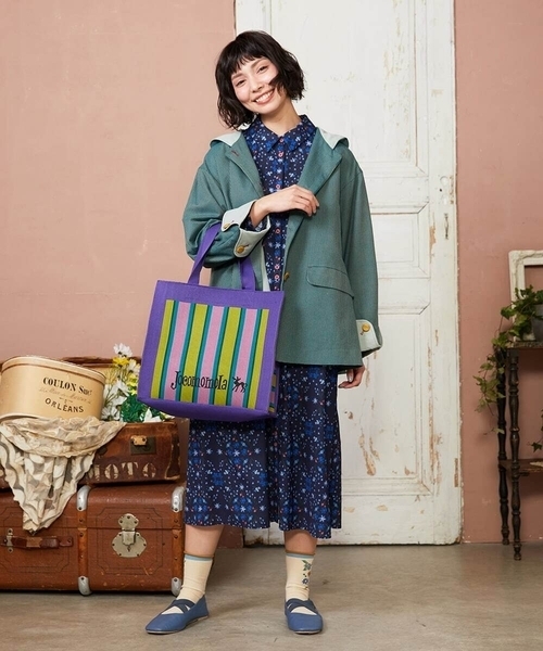 Jocomomola（ホコモモラ）の「Palomas y flores プリントシャツワンピース（ワンピース・レディース・イエロー/ブラック・40）」の14枚目の写真