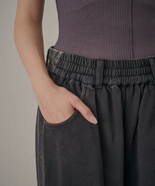 mline（エムライン）の「[mline]スウェット切り替えデニム（デニムパンツ・レディース・ベージュ/ブラック・1/2）」の11枚目の写真