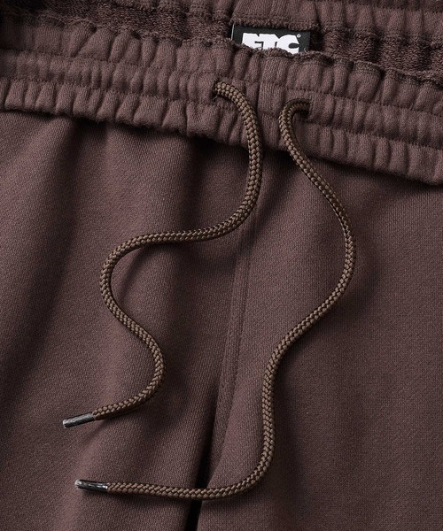 FTC（エフティーシー）の「SWEAT SHORT（スウェットパンツ・メンズ・グレー/ブラック/イエロー/ブラウン・LARGE/X-LARGE/MEDIUM/SMALL）」の17枚目の写真