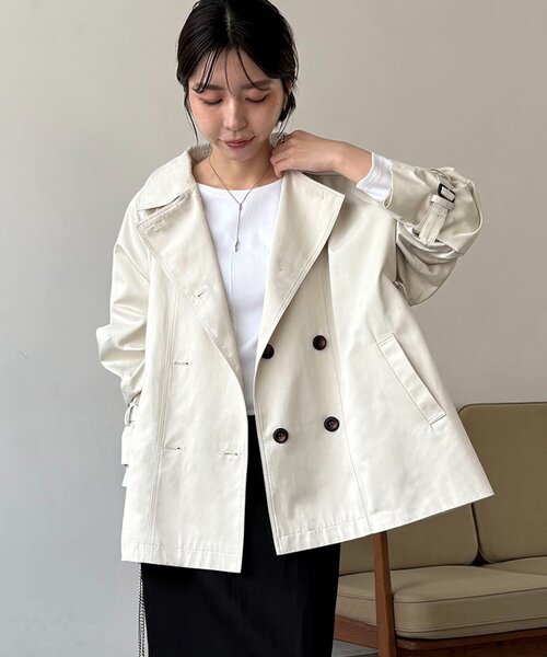 CAPRICIEUX LE'MAGE(カプリシューレマージュ)の「【サイズ展開あり】バックギャザーコート(その他アウター・レディース・ホワイト系その他/ベージュ/ブラック・36/38)」の2枚目の写真