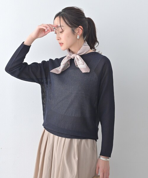 UNTITLED（アンタイトル）の「ドライタッチボートネックニット（ニット/セーター・レディース・ホワイト/ライトブルー/チャコールグレー/ベージュ/ブルーグリーン/イエロー系その他/ネイビー・48/00/02/04/44）」の18枚目の写真