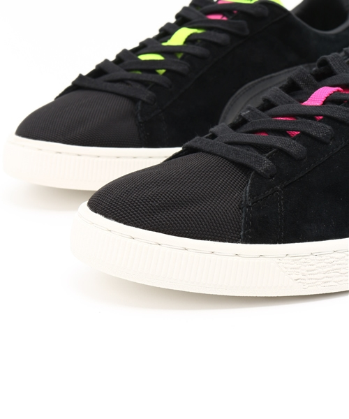 PUMA（プーマ）の「スウェード クラシック トリックス（スニーカー・メンズ・ブラック×ホワイト・24.5cm/25.5cm/26.5cm/27.5cm/26.0cm/27.0cm/23.0cm/23.5cm/28.5cm/24.0cm/29.0cm/22.5cm/25.0cm/28.0cm）」の6枚目の写真