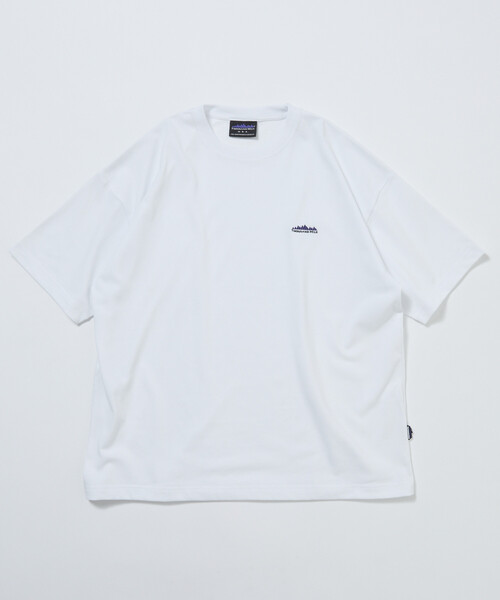 FREAK'S STORE(フリークスストア)の「限定展開 THOUSAND MILE×FREAK'S STORE サウザンドマイル 別注 ワンポイント刺繍 クルーネック Tシャツ 抗菌防臭 吸水速乾(Tシャツ/カットソー・メンズ・ホワイト/グリーン/アッシュグレー/ブラック・SMALL/MEDIUM/LARGE)」の5枚目の写真