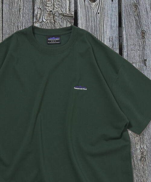 FREAK'S STORE(フリークスストア)の「限定展開 THOUSAND MILE×FREAK'S STORE サウザンドマイル 別注 ワンポイント刺繍 クルーネック Tシャツ 抗菌防臭 吸水速乾(Tシャツ/カットソー・メンズ・ホワイト/グリーン/アッシュグレー/ブラック・SMALL/MEDIUM/LARGE)」の20枚目の写真