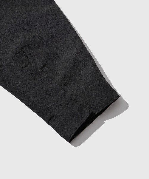 OAMC（オーエーエムシー）の「【OAMC PEACEMAKER】System Shirt（シャツ/ブラウス・メンズ・ブラック・M/S）」の7枚目の写真