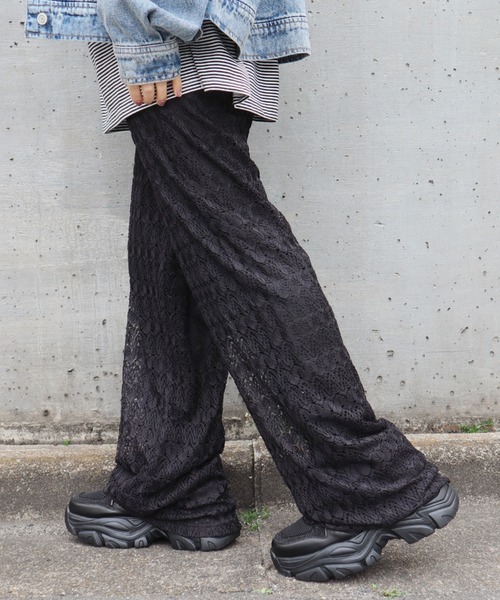 CECIL McBEE(セシルマクビー)の「カットレースストレートパンツ(その他パンツ・レディース・ブラック/アイボリー/ブルー・MEDIUM/LARGE)」の17枚目の写真