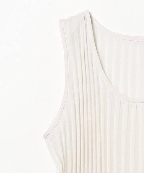 Demi-Luxe BEAMS（デミルクス ビームス）の「プリーツ ノースリーブ プルオーバー（シャツ/ブラウス・レディース・ネイビー/オフホワイト・ONE SIZE）」の8枚目の写真