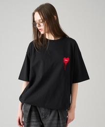ONCILY（オンシェリー）の「26SS HEART LOGO DRAW CODE T-SHIRT / ハートロゴドローコードTシャツ（Tシャツ/カットソー）」